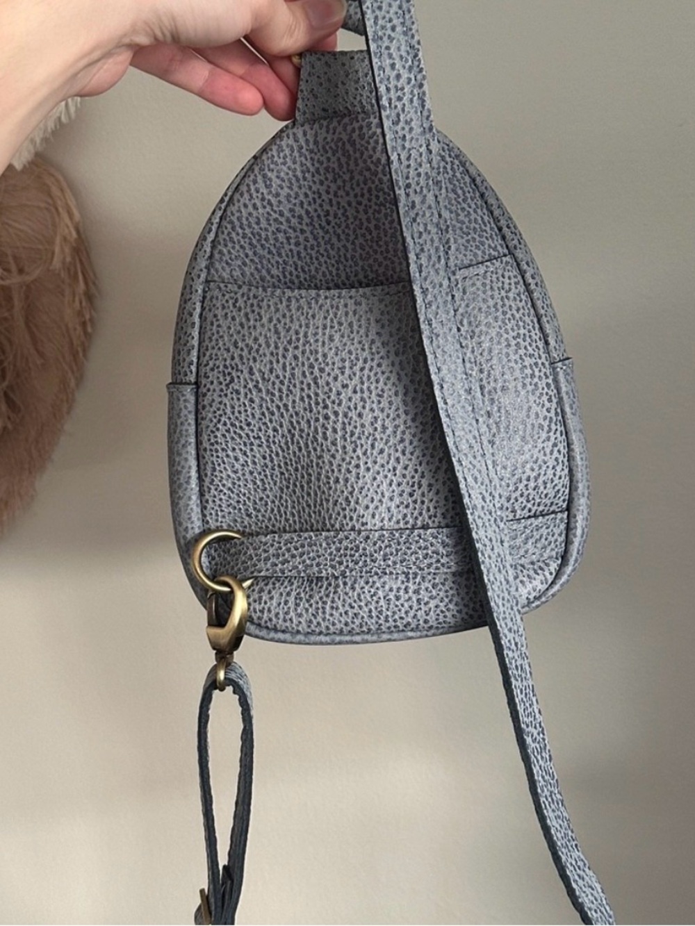 Portland Leather Goods Fog Sydney Sling - Picture 6 of 10